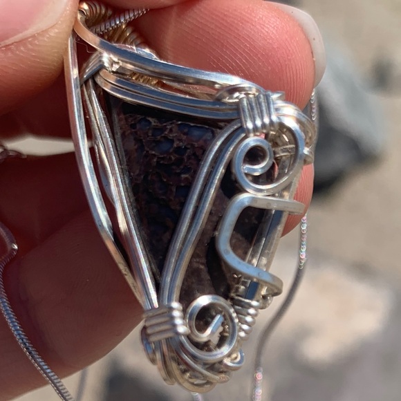 Dinosaur/Dragon’s Bone Wire Wrapped Necklace • Handmade Jewelry - Picture 8 of 9